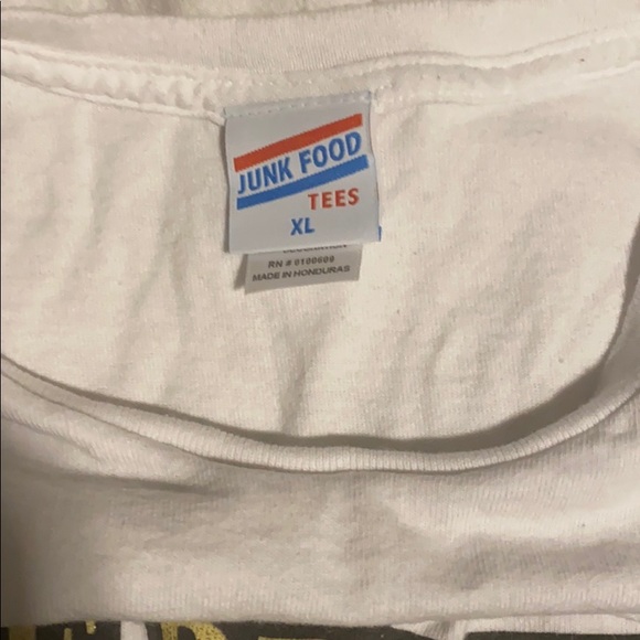 The Beatles Abbey Road T-Shirt - Picture 6 of 7